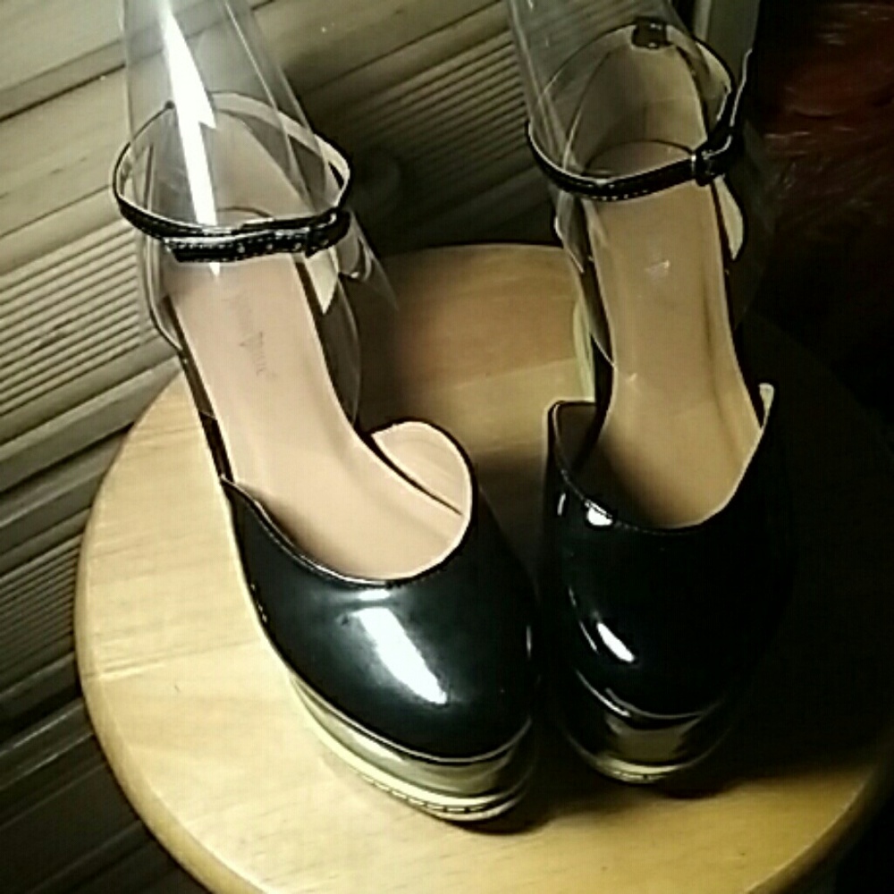 Glossy Patent Leather Pumps Ankle Strap Summer